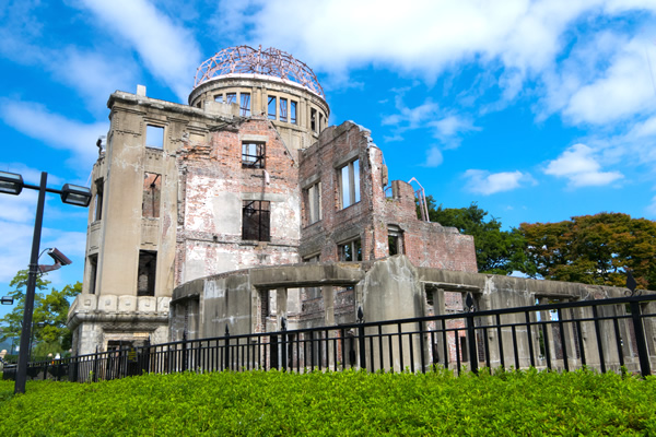 広島県の平均年収や生涯賃金 年齢別年収推移 職業別年収 年収ガイド